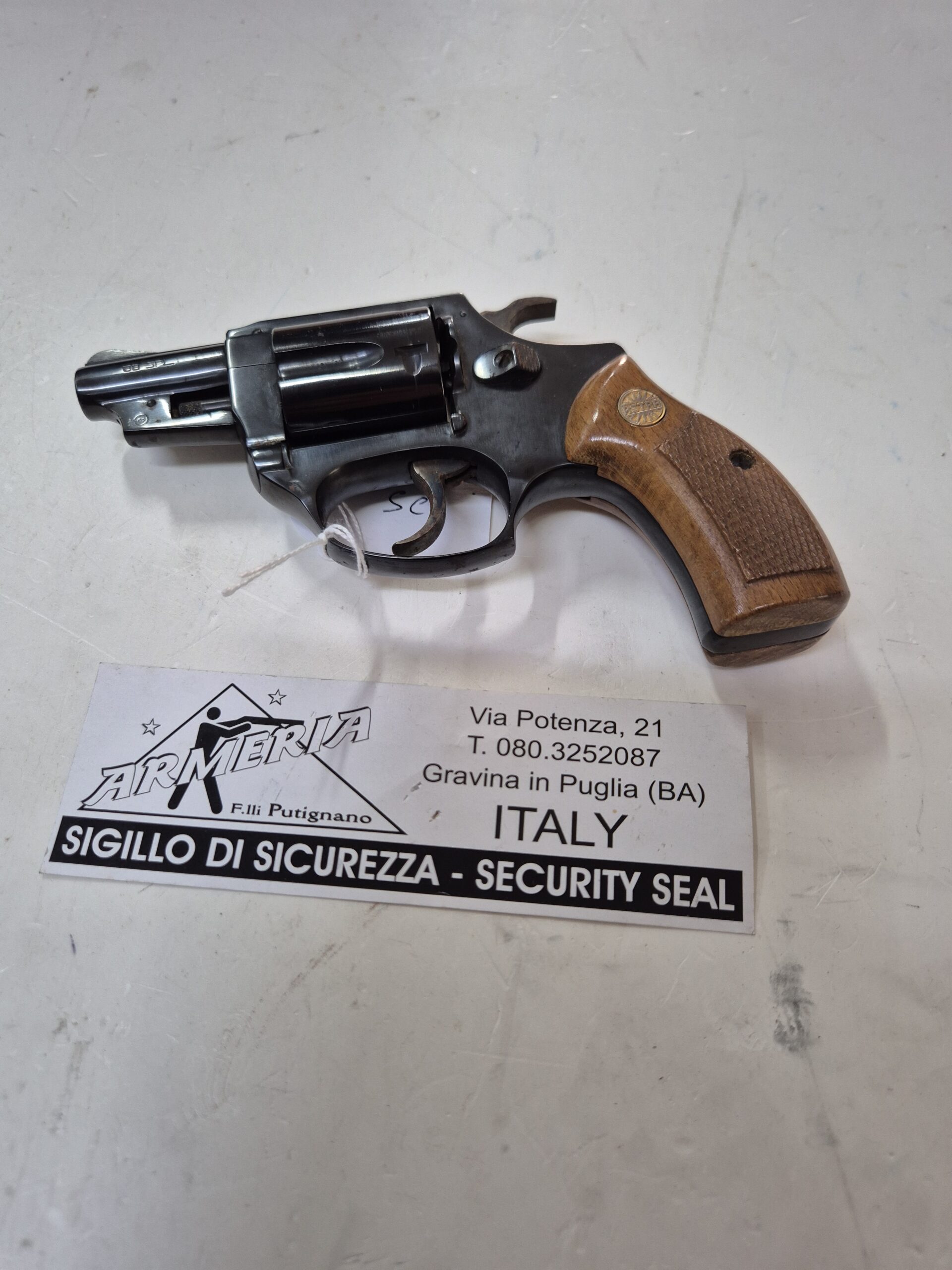 REVOLVER ASTRA 38 SPECIAL
